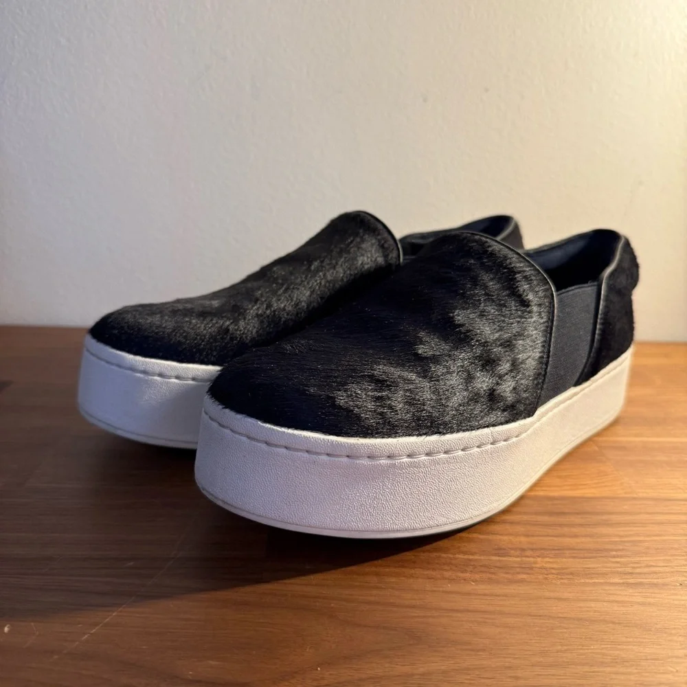 Vince Warren Pony Hair Slip On in Black with White Platform, size 6.5